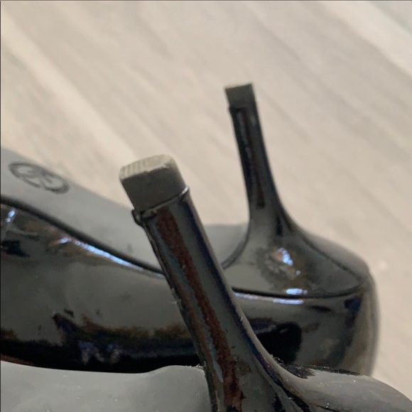 MICHAEL KORS HEELS - Picture 6 of 9